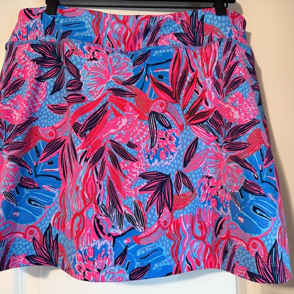 Lilly Pulitzer Luxletic Semana Skort - Picture 3 of 5